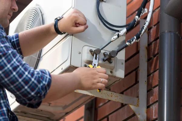 Your Go-To AC Repair Near Me Professionals