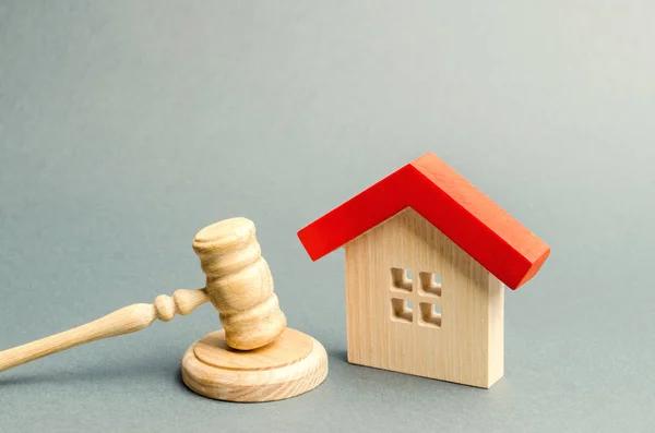 Family Law Services in Florida Designed for Your Unique Situation