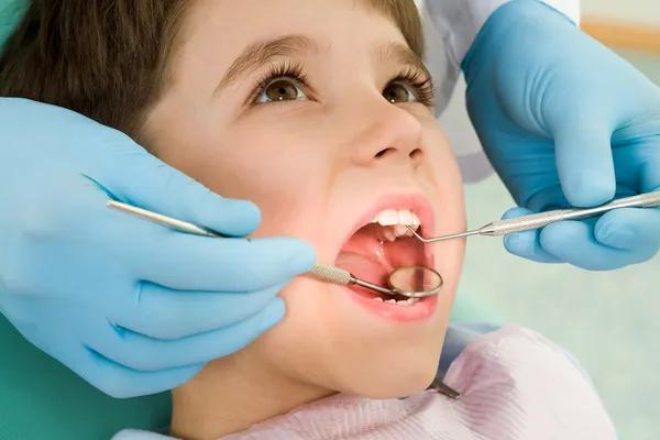 Why Parents Choose a Denver Pediatric Dentist for Their Kids